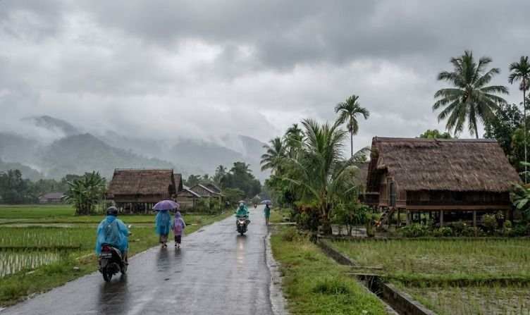 Cuaca Aceh Didominasi Berawan dan Hujan Ringan, Suhu Berkisar 16&ndash;33 Derajat Celsius