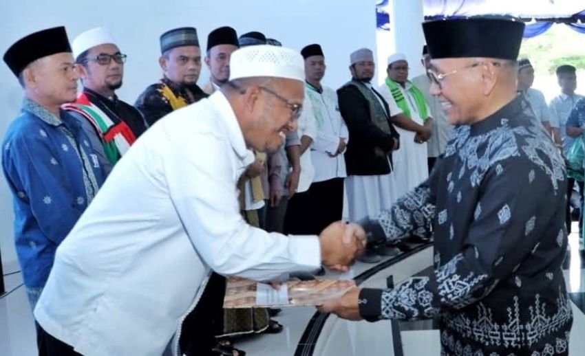Bupati Anton Saragih Lepas Tim Safari Ramadhan, Sambangi 37 Masjid di Simalungun