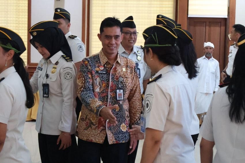 Kanwil Kemenkum Bali Hadiri Pelantikan Pejabat Fungsional dan PNS Imigrasi, Tekankan Profesionalisme Aparatur