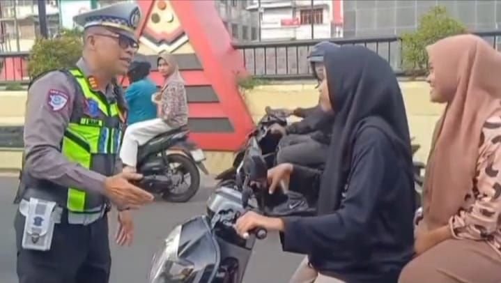 Polres Padangsidimpuan Antisipasi Kemacetan, Kasat Lantas Turun Tangan ke Tiga Titik Rawan Selama Ramadan
