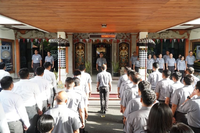 Awali Pekan Kerja, Kanwil Kemenkum Bali Tekankan Kedisiplinan ASN dan Ketertiban Pengelolaan BMN
