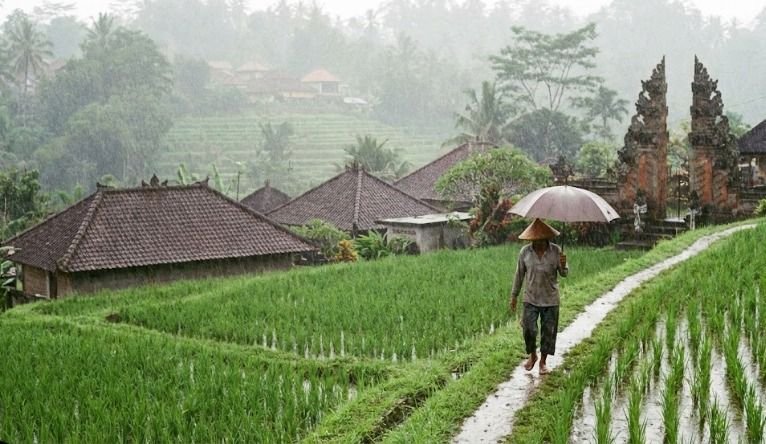Hujan Ringan Dominasi Cuaca Bali, Denpasar dan Badung Capai 32 Derajat Celcius