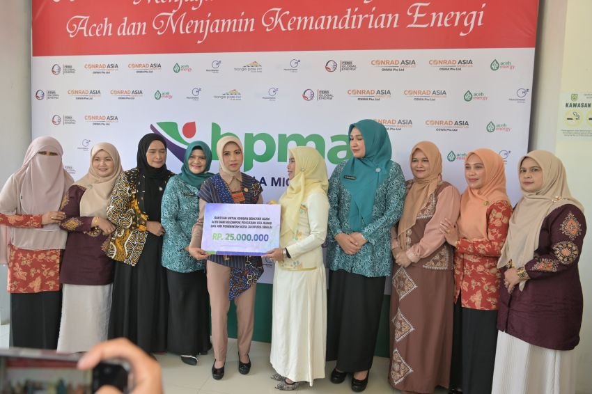 Menjelang Ramadan, Seruni dan TP PKK Aceh Salurkan Bantuan bagi Warga Terdampak Bencana