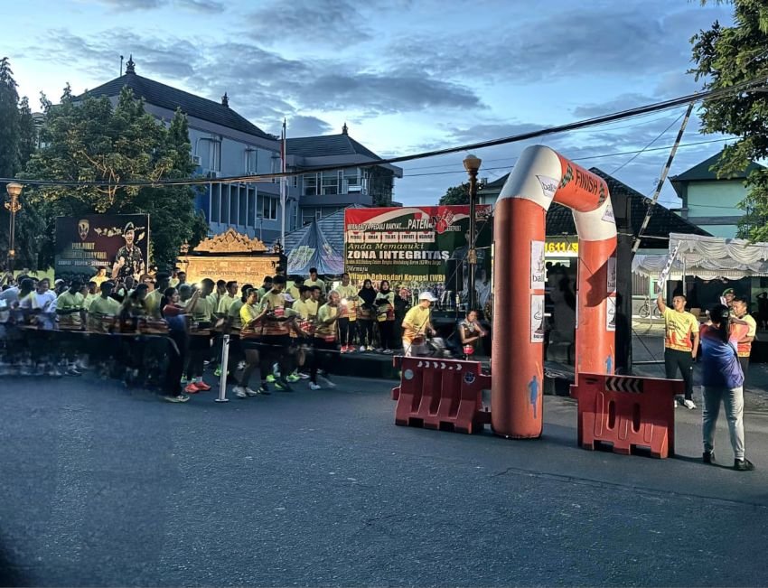 Kolaborasi DADI dan Kodim 1611/Badung Sukses Gelar Bali Charity Fun Run 2026 untuk Masyarakat