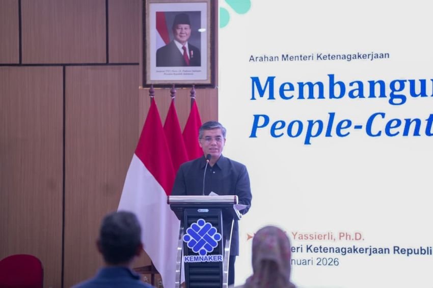 &ldquo;Beyond the Duty&rdquo;: Menaker Yassierli Dorong Aparatur Kemnaker Memberikan Layanan Publik yang Bermakna bagi Masyarakat