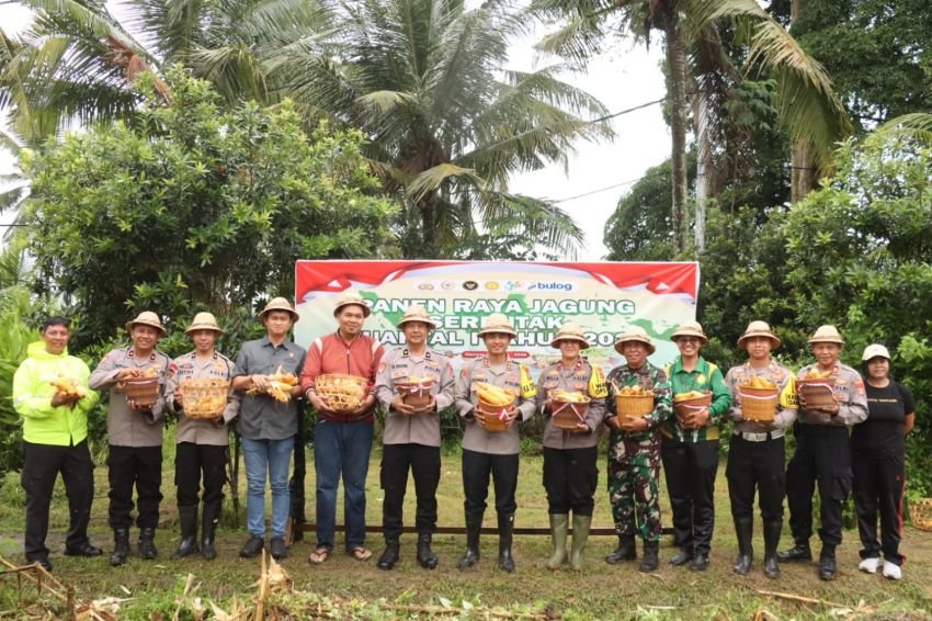 Polres Gianyar Panen Raya dan Tanam Jagung Serentak, Dukung Ketahanan Pangan Nasional