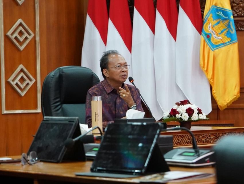 Ekonomi Bali Tumbuh 5,82 Persen, Gubernur Koster Fokus Gunakan Data BPS untuk Pembangunan