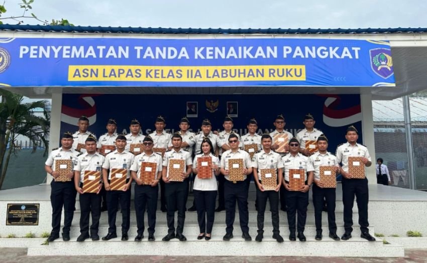 Integritas Jadi Sorotan! Kalapas Labuhan Ruku Sematkan Kenaikan Pangkat kepada 22 ASN