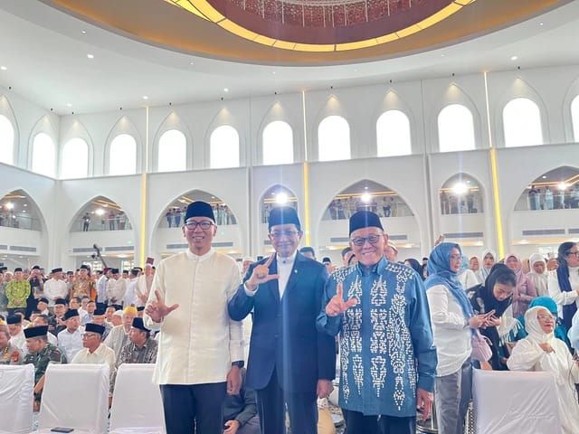 Doa untuk Negeri di Masjid Raya Al Bakrie, Bandar Lampung: Wali Kota dan Gubernur Ajak Masyarakat Perkuat Persatuan