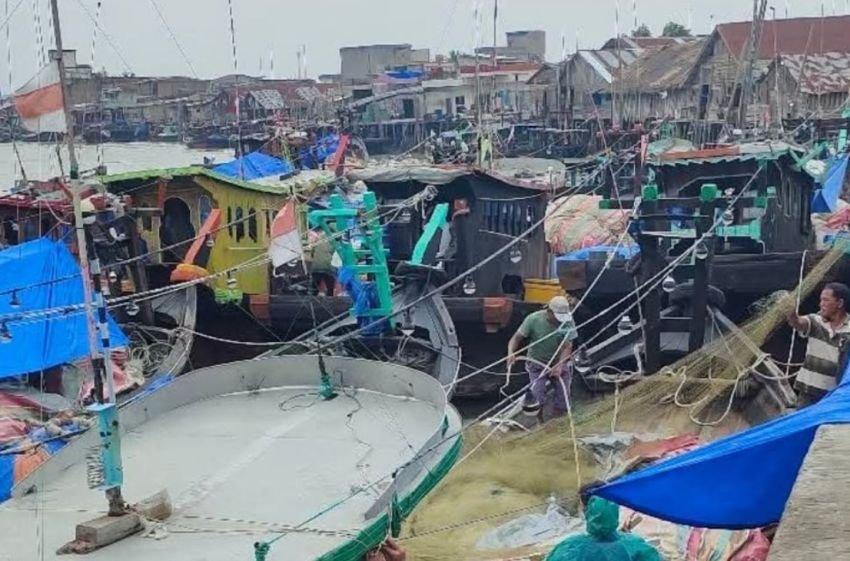 Nelayan Batu Bara Menjerit Lagi: Solar Subsidi Dipersulit, Birokrasi Pas Besar Jadi Momok