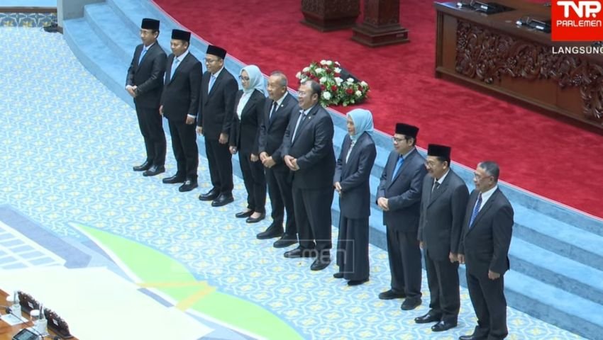 DPR Resmi Setujui 8 Calon Anggota BAZNAS dari Unsur Masyarakat
