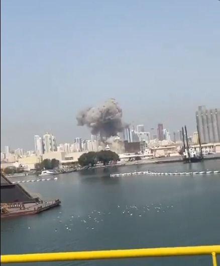 Iran Balas Serangan Israel-AS! Ledakan Guncang Haifa & Markas AS di Bahrain