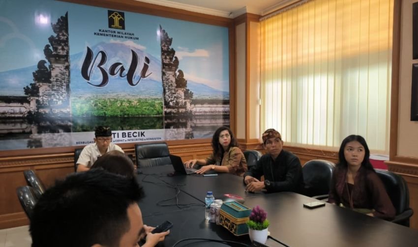 Kanwil Kemenkum Bali Harmonisasi Rancangan Peraturan Gubernur untuk Pengelolaan BLUD Rumah Sakit