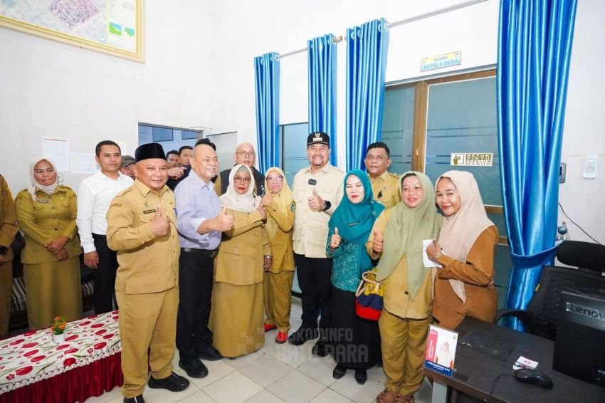 Bupati dan Wabup &ldquo;Berlayar&rdquo; ke Desa Bogak, Fazzary Akbar: Kunjungan Bersejarah dan Penuh Harapan untuk Warga