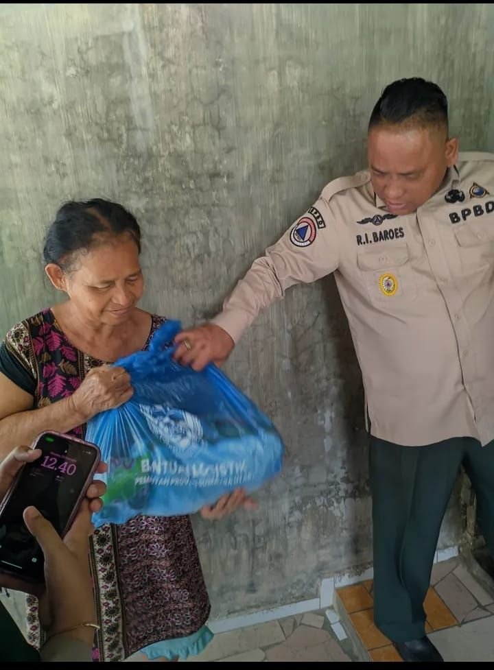 Di Bulan Berkah, BPBD Binjai Serahkan Bantuan Langsung ke Masyarakat yang Membutuhkan