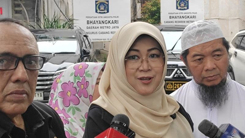 Gugatan Ijazah Berlanjut, Dokter Tifa Paparkan Analisis Wajah Jokowi di Persidangan