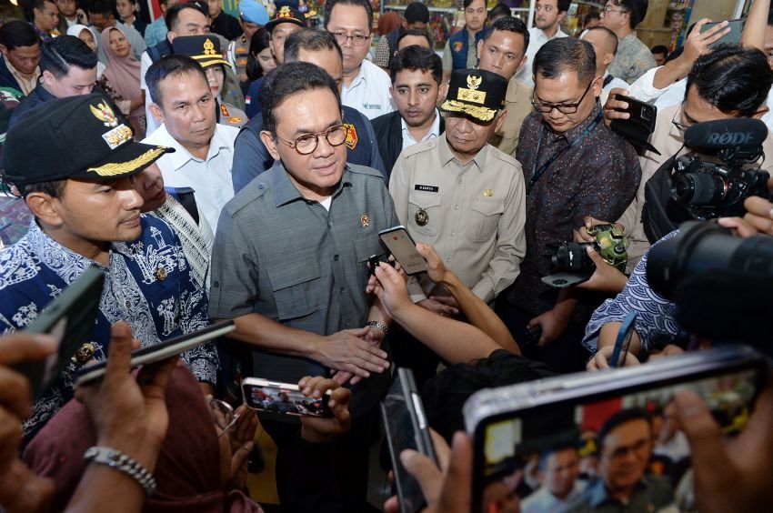 Cek Stok dan Harga Sembako, Wagub Sumut Dampingi Mendag Sidak Pasar Tebingtinggi