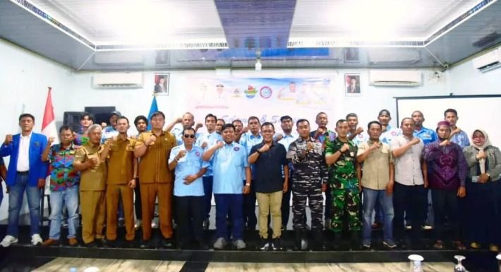Bupati Masinton Buka Konferensi KSPSI Tapteng, Dorong Pekerja Jadi Motor Pemulihan Pasca Bencana