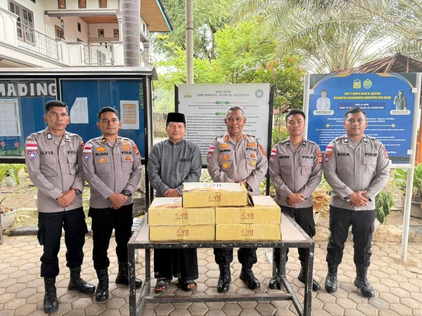 Polda Aceh Salurkan 2,7 Ton Kurma untuk 53 Lokasi Selama Ramadan 1447 H
