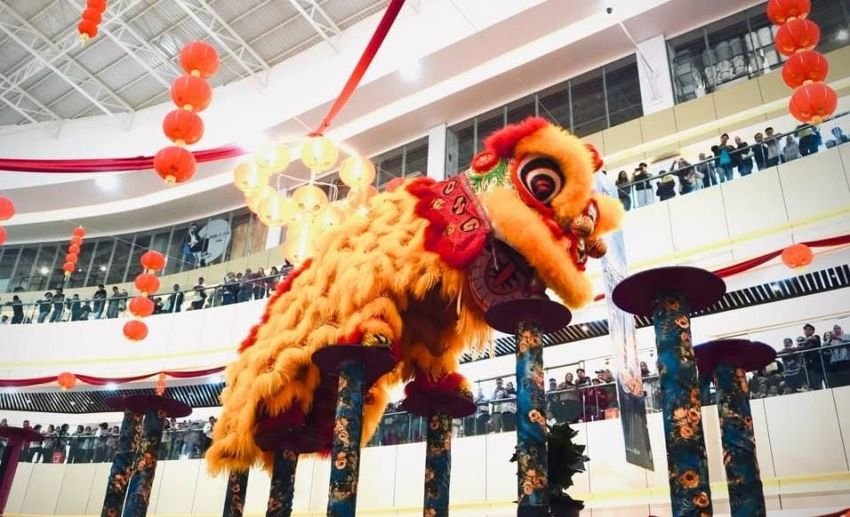 Barongsai: Simbol Keberuntungan yang Hidup di Perayaan Imlek