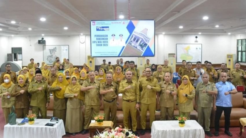 Wali Kota Tanjungbalai Buka Rakor Penyusunan LKPJ Wali Kota Tahun 2025