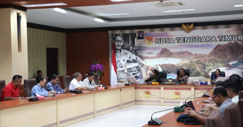 Gubernur NTT Tekankan Pentingnya KUR untuk Pertumbuhan UMKM dan IKM