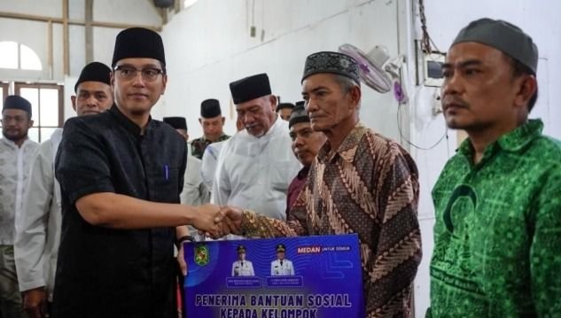 Teguhkan Niat, Rico Waas Ajak Warga Medan Belawan Bersama Perbaiki Infrastruktur dan Pemberantasan Narkoba