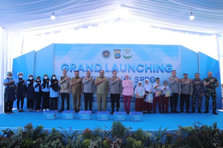 WAKAPOLDA SUMUT RESMIKAN OPERASIONAL SPPG POLRES ASAHAN III DAN IV