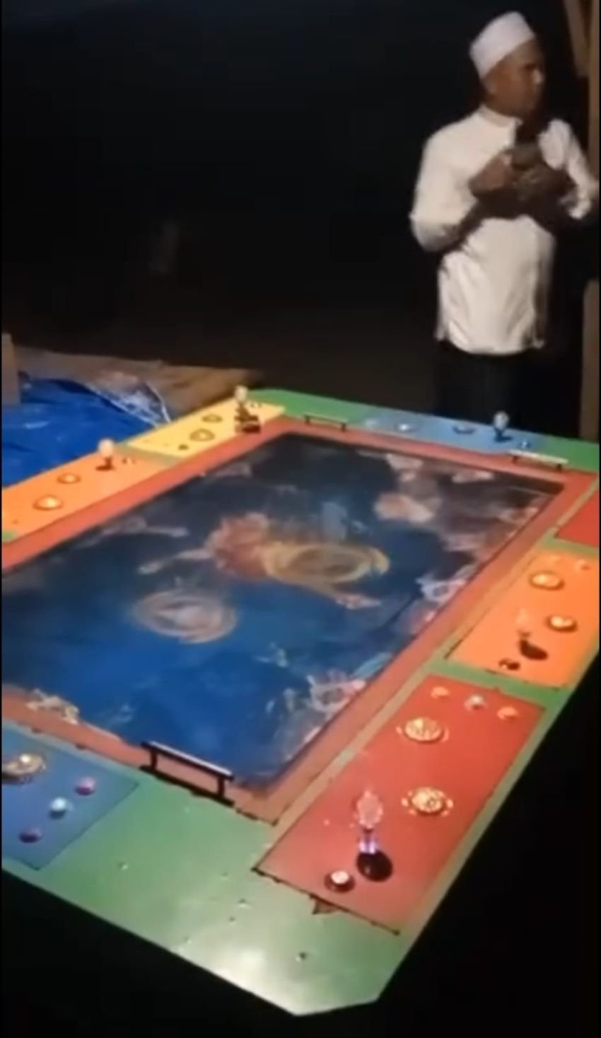 Viral! Jemaah Masjid Al Ikhlas Desa Bulan'' Kabupaten Batu Bara Datangi Lokasi Judi Tembak Ikan Usai Tarawih, Warga Kecewa Aparat Dinilai Tutup Mata