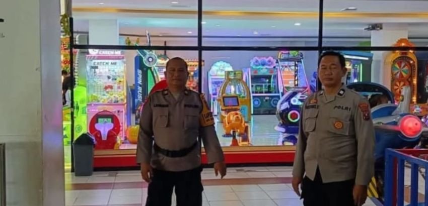 Pengamanan Ekstra di Plaza ATC, Polres Padangsidimpuan Pastikan Liburan Lebaran Aman dan Tertib