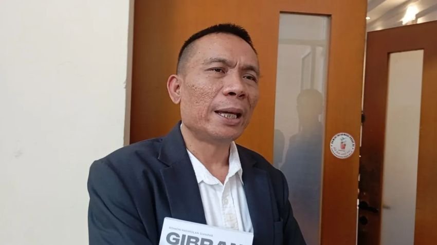 Rismon Sianipar Dijadwalkan Bertemu Jokowi di Solo di Tengah Proses Restorative Justice