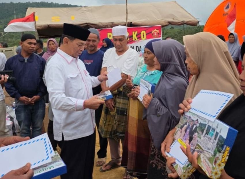 Syahrul M. Pasaribu Kunjungi Korban Banjir Bandang Tapanuli Selatan, Dorong Percepatan Pembangunan Huntap