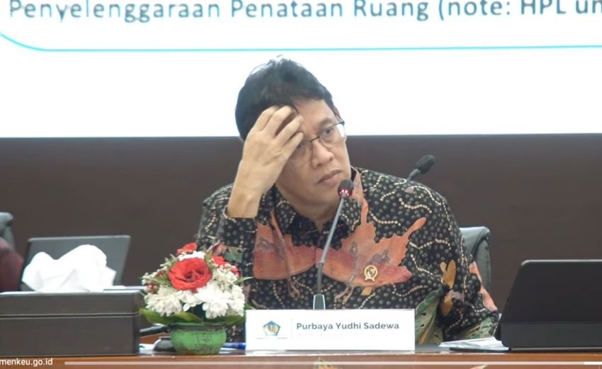 Sidang Debottlenecking Memanas! Purbaya Sentil Izin Impor, SNI, hingga Konflik Lahan di Batam