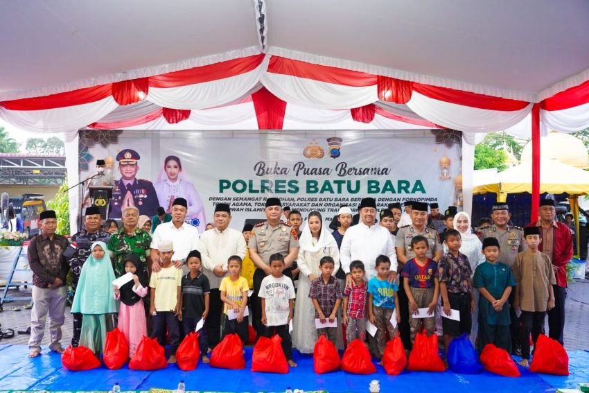 Perkuat Sinergi dan Ukhuwah Islamiyah, Bupati Batu Bara Hadiri Buka Puasa Bersama Polres Batu Bara