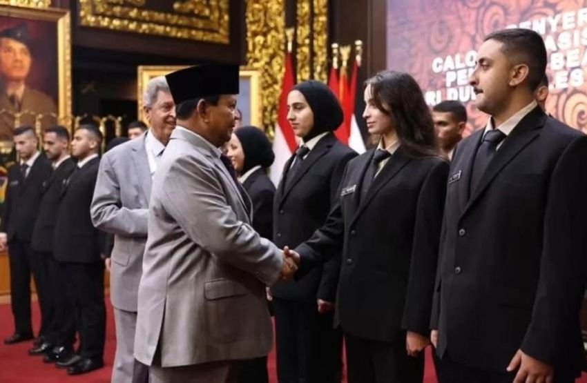 Presiden Prabowo Pimpin Lima Rapat Strategis: Bahas 10 Kampus Baru, Mahasiswa Palestina, dan Kesiapan Mudik Lebaran 2026