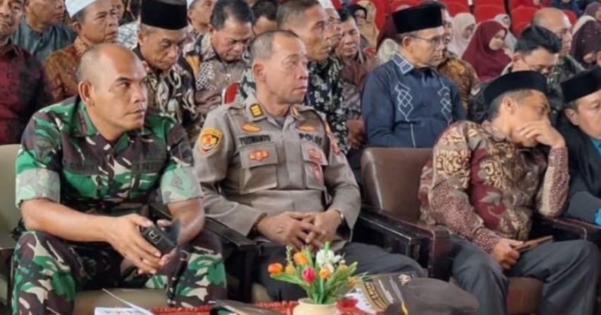 Sidang Senat Terbuka dan Pengukuhan 7 Guru Besar UIN Padangsidimpuan, Polres Padangsidimpuan Pastikan Keamanan Kampus Terjaga