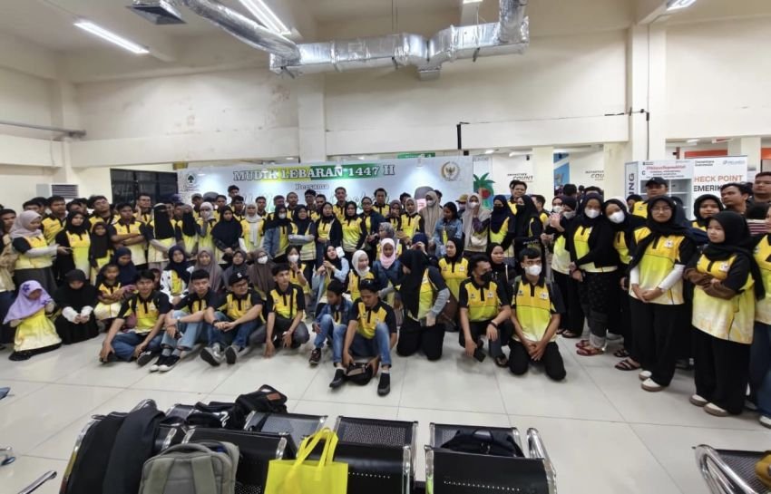 Musa Rajekshah Beri Mudik Gratis Jelang Lebaran, 150 Mahasiswa Asal Sumut di Solo Kini Bisa Pulang Kampung