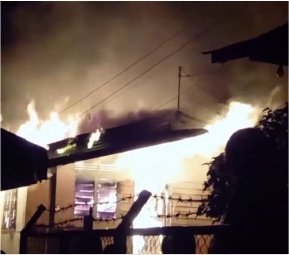 Kebakaran Hanguskan Rumah Semi Permanen di Padangsidimpuan, Kerugian Ditaksir Ratusan Juta
