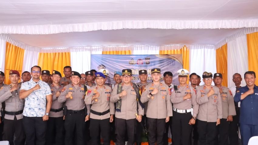 Kapolresta Denpasar Kunjungi Polsek Pelabuhan Benoa, Tekankan Patroli Dialogis dan Pelayanan Publik