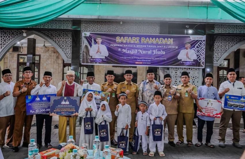 Pemko Medan Gelar Safari Ramadan, Salurkan Bantuan untuk Kemakmuran Masjid dan Kesejahteraan Jamaah