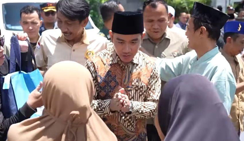 Rismon Sianipar Minta Maaf Setelah Akui Ijazah Jokowi Asli, Wapres Gibran Beri Respons