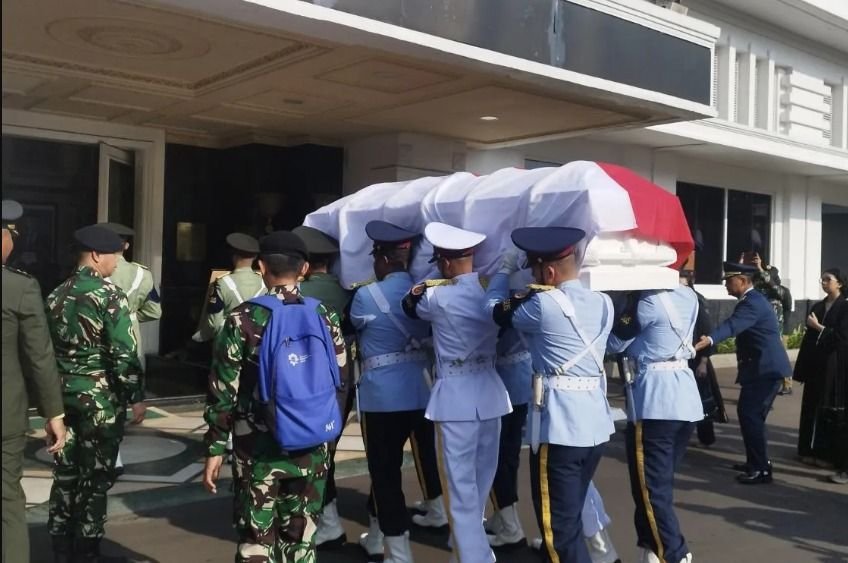 Upacara Kehormatan Terakhir Mantan Menhan Juwono Sudarsono, Pelepasan Dipimpin Wakil Menhan