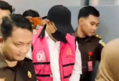 Kejati Sulsel Tahan Mantan Pj Gubernur Bahtiar Baharuddin dan Empat Tersangka Lainnya Kasus Dugaan Korupsi Bibit Nanas Rp60 Miliar