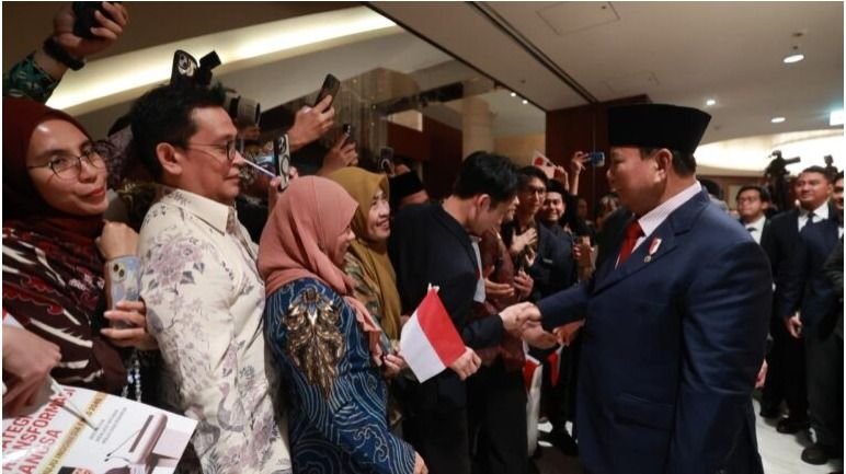 Bertemu Prabowo di Tokyo, Warga Indonesia di Jepang Sampaikan Haru dan Bahagia