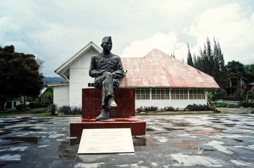 Tak Banyak yang Tahu! Rumah Tua di Berastagi Ini Pernah Jadi Tempat Pengasingan Soekarno, Haji Agus Salim, dan Sutan Sjahrir