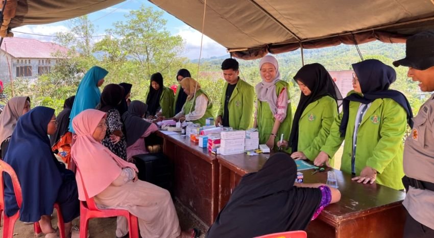 Program Mahasiswa Berdampak, Universitas Aufa Royhan Hadirkan Pelayanan Kesehatan Gratis untuk Warga Hunian Sementara Aek Latong