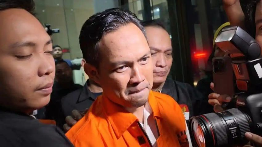 KPK Dalami Motif Bupati Cilacap Menyiapkan THR untuk Forkopimda