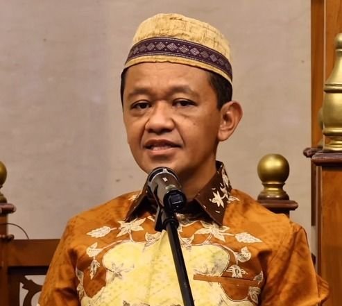 Bahlil Kritisi Syarat TOEFL Tinggi LPDP: &ldquo;Hanya Menguntungkan Orang Kaya&rdquo;