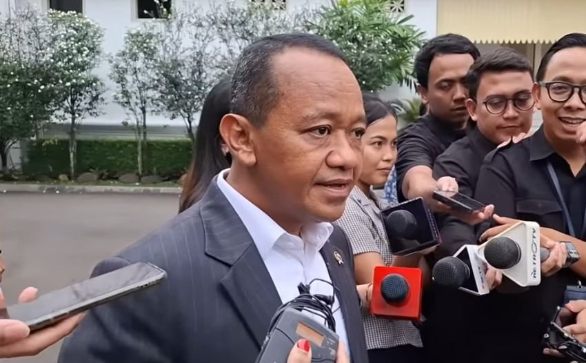 2 Kapal Pertamina Terjebak di Selat Hormuz, Bahlil Pastikan Harga BBM Tidak Naik