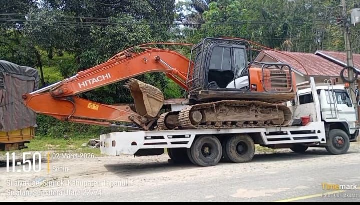 12 Pria Berpakaian Preman Hadang Polisi Saat Sita Tambang Ilegal di Madina